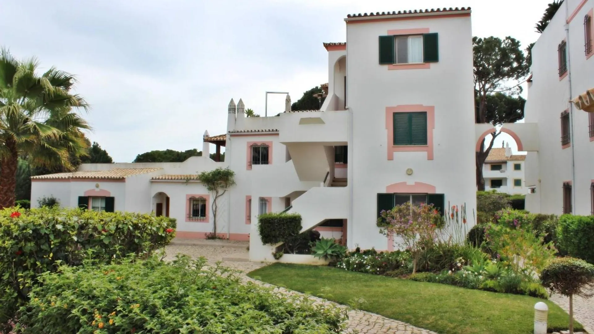 Golf Apartment - Solar Do Golfe Condominium Vilamoura 0*,